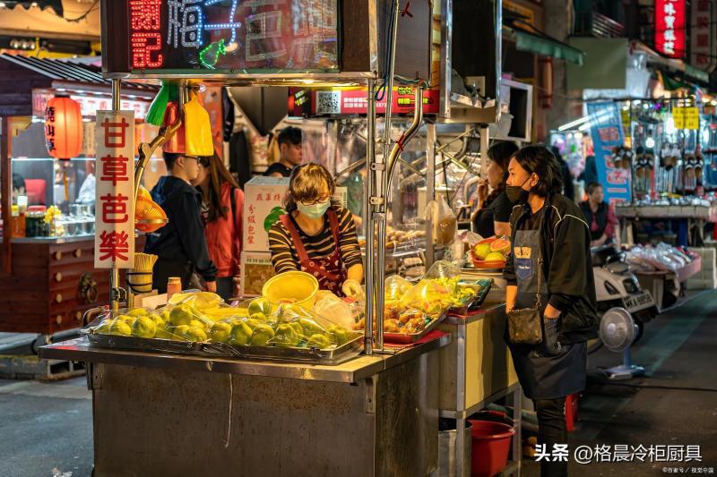 夜市小吃攻略：如何挑选经典美食俘获人心